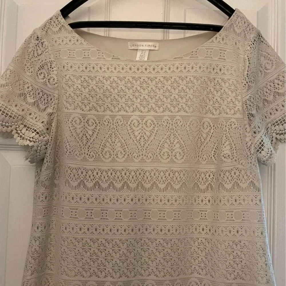 Size 14 Off-White Lace Dress - Picture 2 of 3